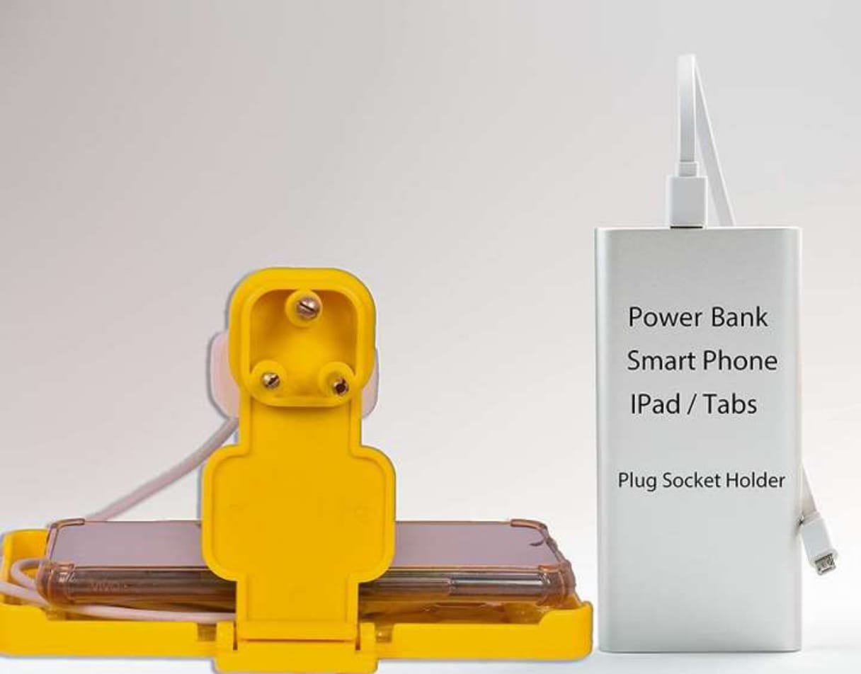 Charging pad with glossy look and strong body Material